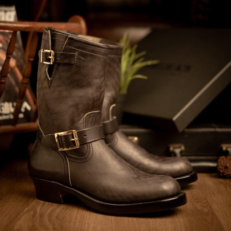 Briselblack 10” Engineer Boots “The Keeper” 3.0   Structured Toe Box
